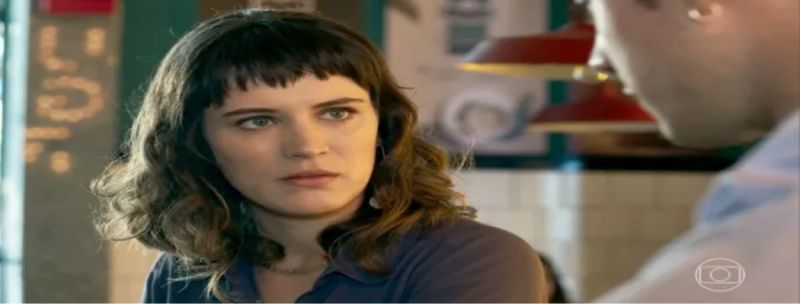 Clara conta a Gael que mentiu para Patrick